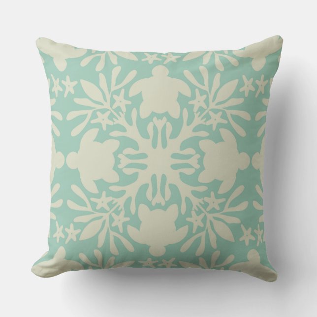 hawaiian quilt sea turtle honu throw pillow (Front)