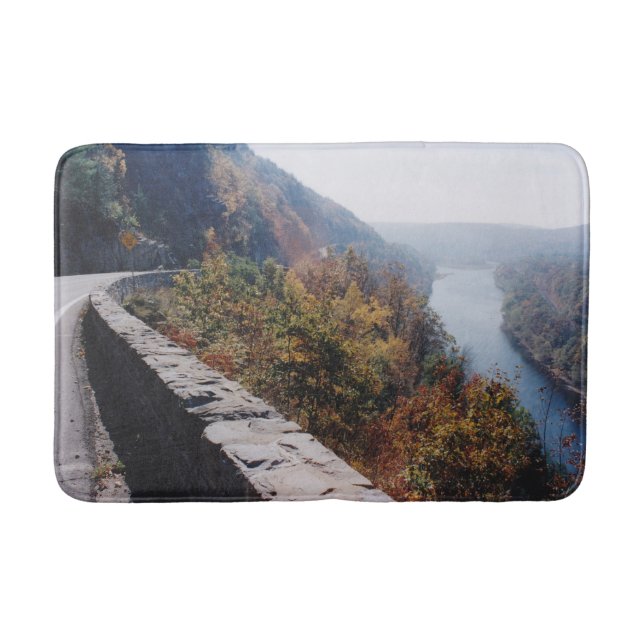 Hawksnest Bathroom Mat (Front)