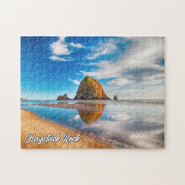 Haystack Rock, Cannon Beach, Oregon, USA Jigsaw Puzzle (Horizontal)