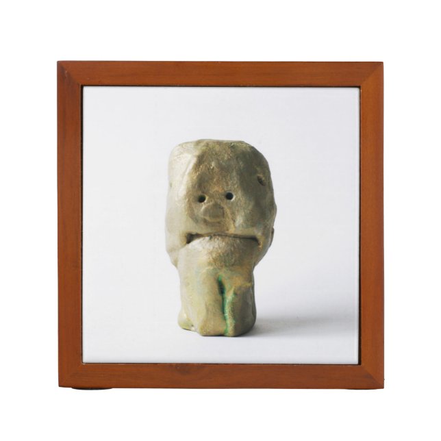 he Pencil/Pen holder (Front)