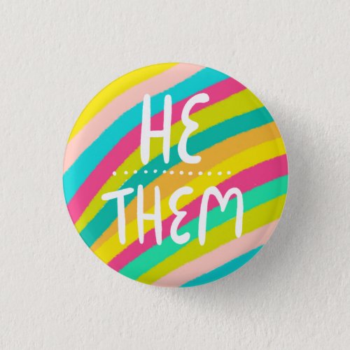 HETHEM Pronouns Colorful Handlettering Stripes Button