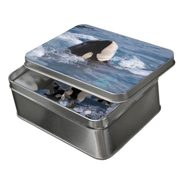 Head of  killer whale jigsaw puzzle (Lid Open)