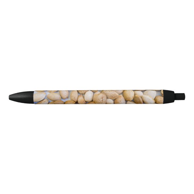 Heap of the almond pen (Front)
