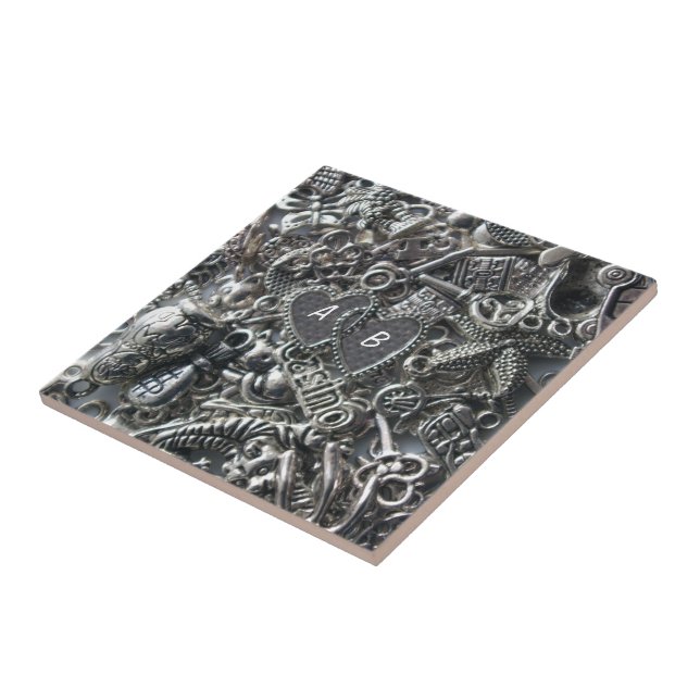 Heart charms ceramic tile (Side)