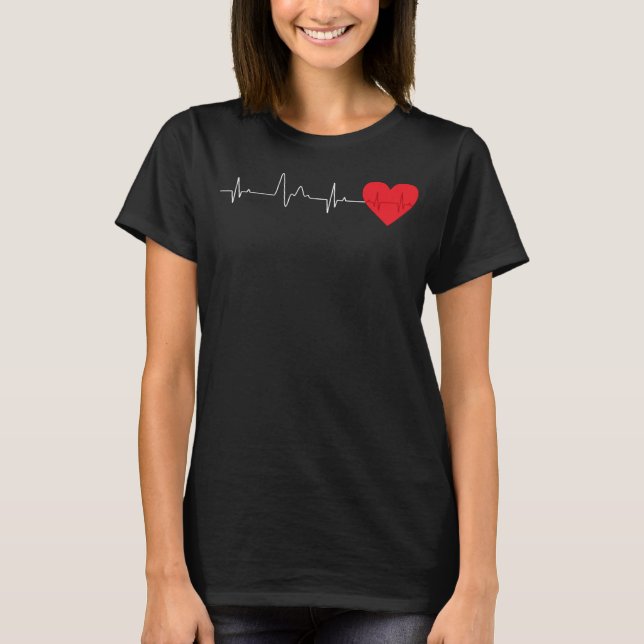 Heart EKG Heartbeat Pulseline Cardiologist Surgeon T-Shirt (Front)