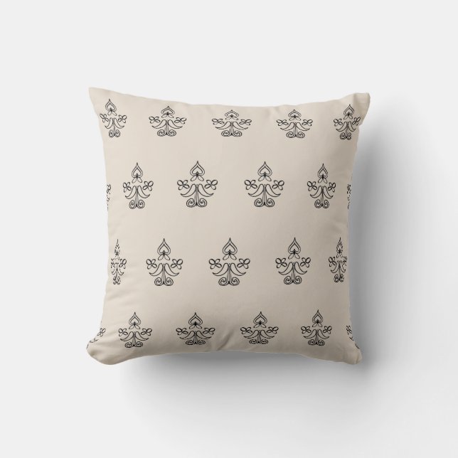 Heart Flower Motif Pattern Throw Pillow (Front)