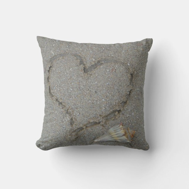 heart in the sand with shell throw pillow (Front)