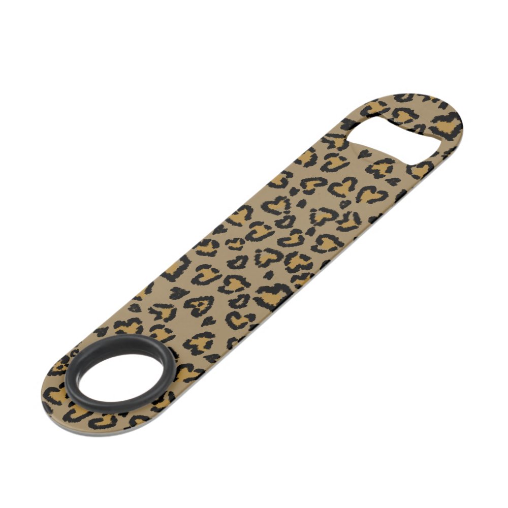 Disover Heart Leopard Pattern in Natural Colors Bar Key