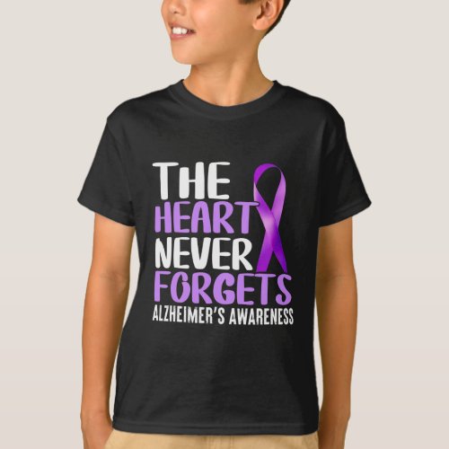 Heart Never Forgets Alzheimerheimers Awareness  T_Shirt