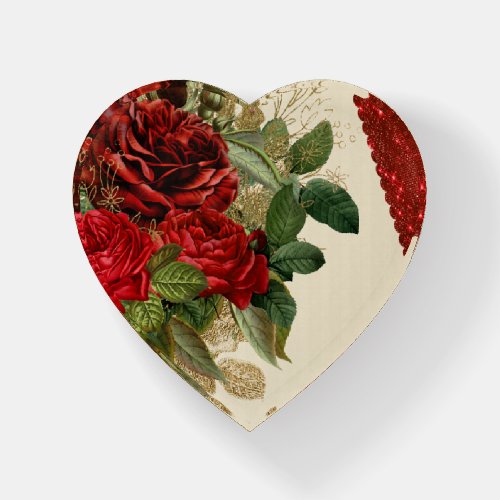 heart of roses paperweight