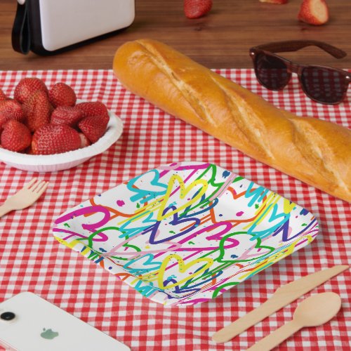 Heart painted graffiti pattern design paper plates