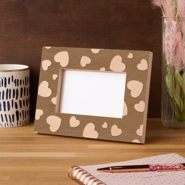 Heart Pattern Engraved Frames (Left)
