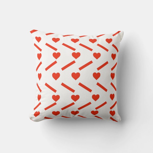 Heart Pattern Throw Pillow (Front)