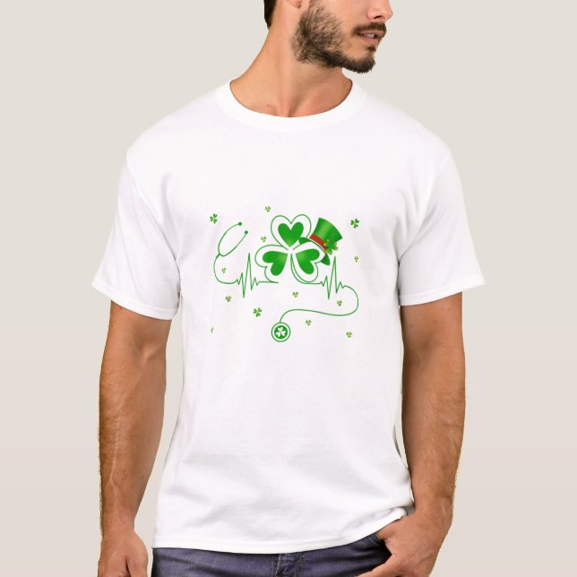 Heart Shamrock Nurse St Patrick's Day Nursing For T-Shirt (Front)