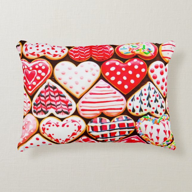 Heart shaped cookies icing for Valentine's day del Accent Pillow (Front)