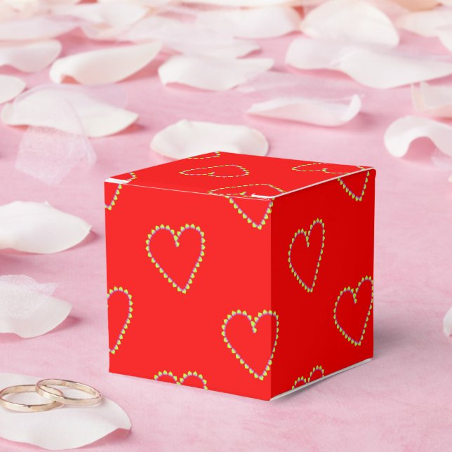 Heart shaped hearts on red favor boxes (Wedding)