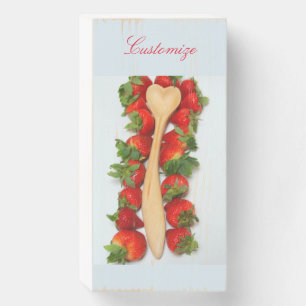 Heart Spoon With Strawberries Thunder_Cove Wooden Box Sign