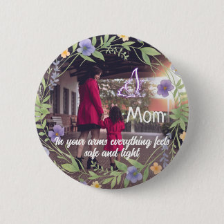 Heartfelt Mom Button Pin