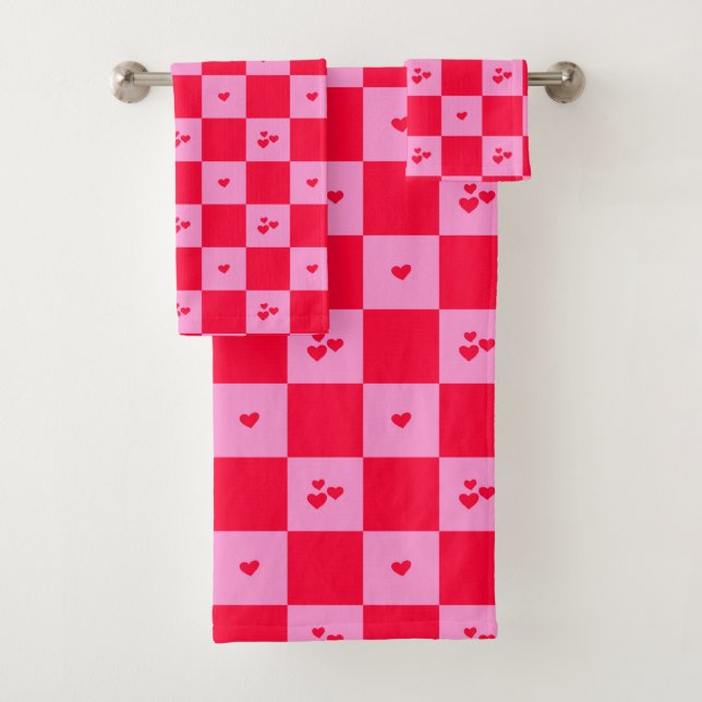 Hearts Grid pink and red Bath Towel Set (Insitu)