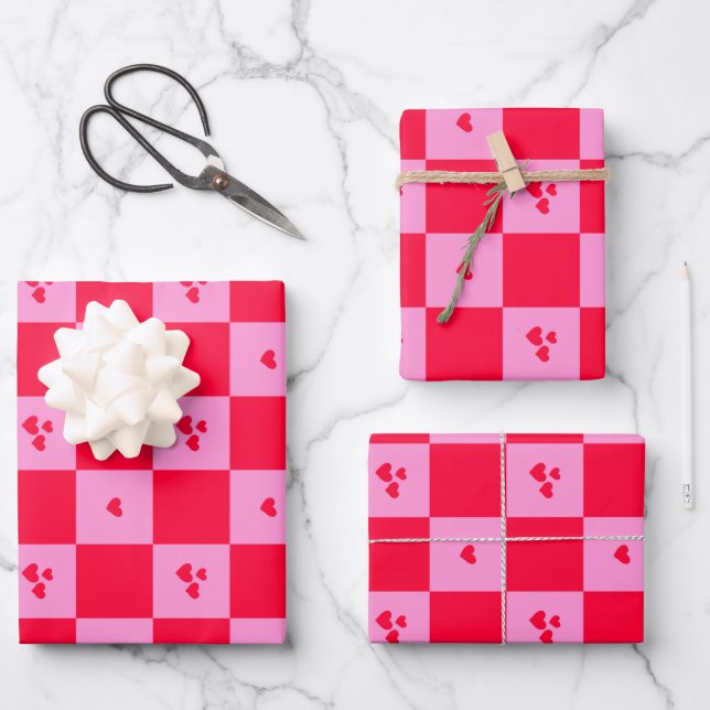 Hearts Grid pink and red Wrapping Paper Sheets (Front)