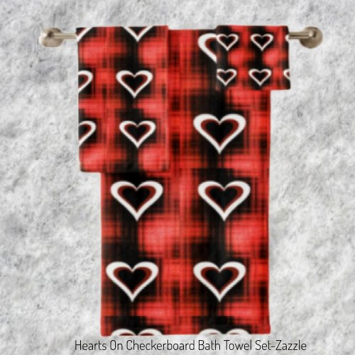 Hearts On Checkerboard Bath Towel Set