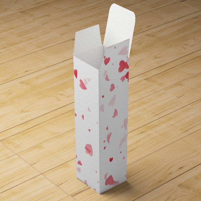 Hearts Pattern 33 Wine Box (Opened)