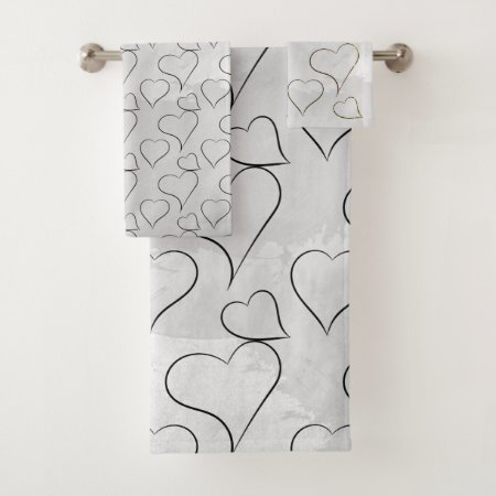 Hearts Pattern.   Watercolor Hearts.  Gray Color Bath Towel Set