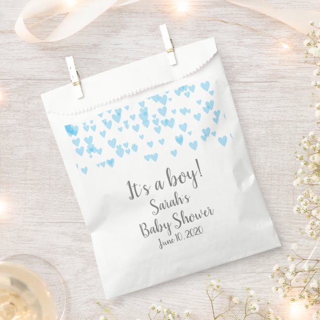 Hearts scattered in the air favor bag (Clipped)