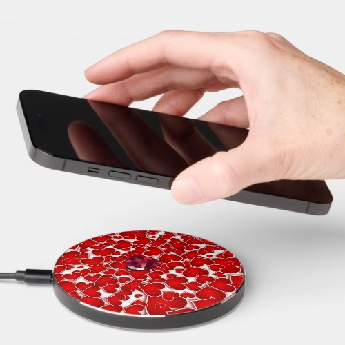 Hearts Shower Wireless Charger