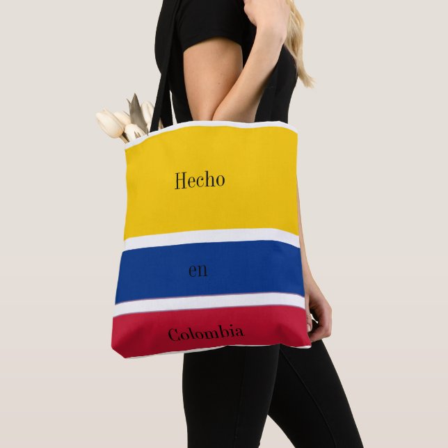 Hecho en Colombia Flag Tote Bag (Close Up)