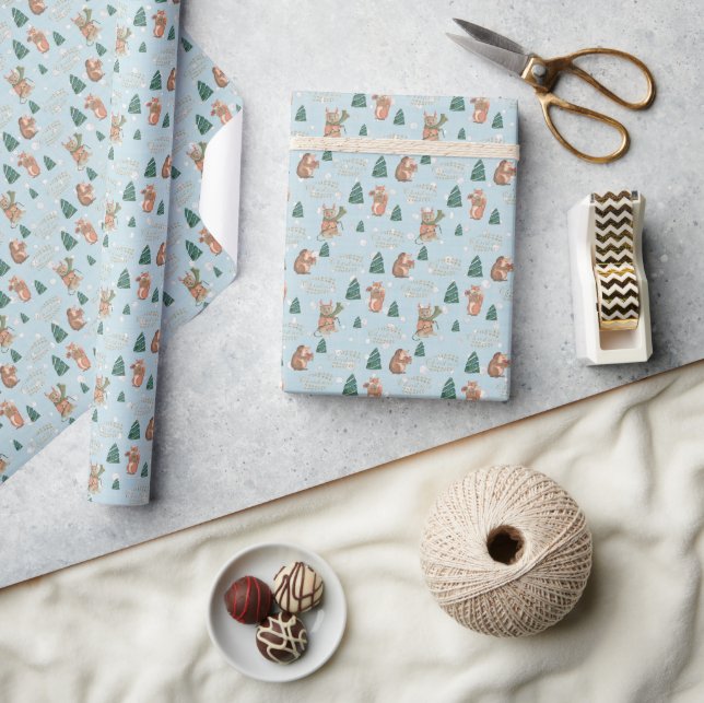 Hedgehogs and Squirrels Wrapping Paper (Crafts)
