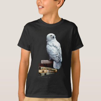 Hedwig on books T-Shirt