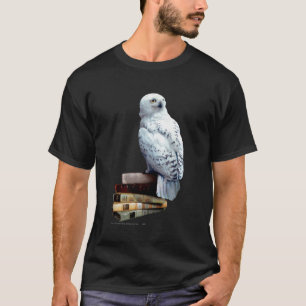 Hedwig on books T-Shirt
