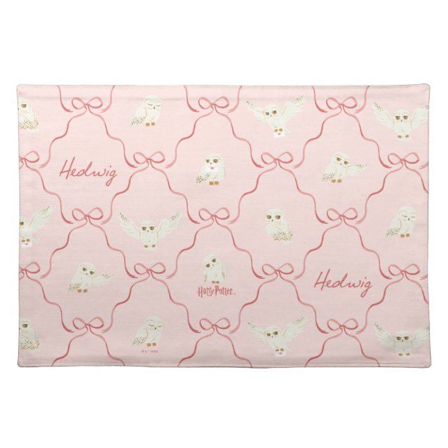 Hedwig Pink Ribbon Pattern Cloth Placemat (Front)