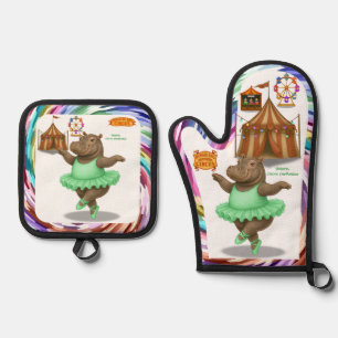 Helene circus performer oven mitt & pot holder set
