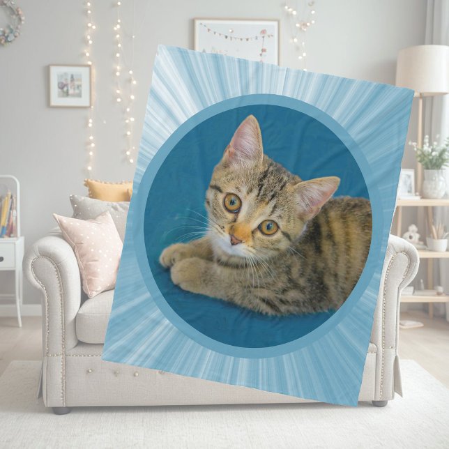 Hello cutie - cute kitten fleece blanket (Creator Uploaded)