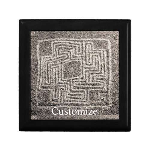 Hemet Maze Stone Thunder_Cove   Gift Box