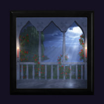 Her Silver Mantle Jewelry Box