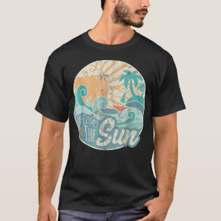 Here Comes The Sun Retro 60s Faded Summer  T-Shirt