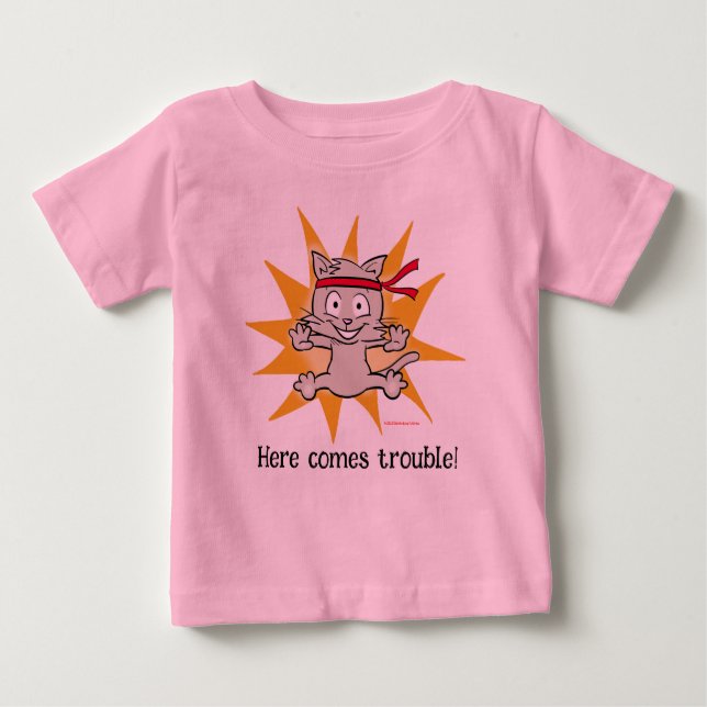 "Here comes trouble!" - fun cute kitten top (Front)