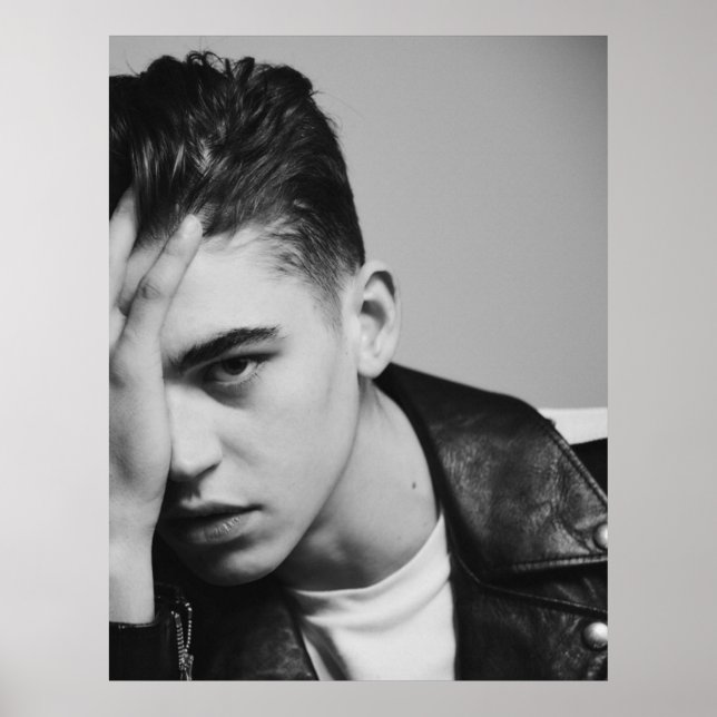 Hero Fiennes Tiffin  Poster (Front)