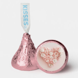 Hershey's Candy Favors with heart-shape bouquet