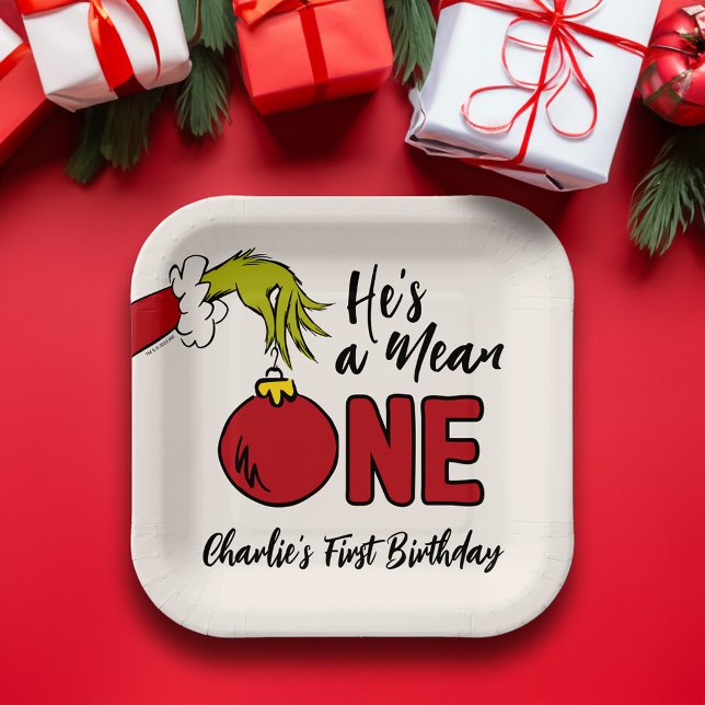 He's a Mean One | Grinch Birthday Paper Plates (Plate on table)