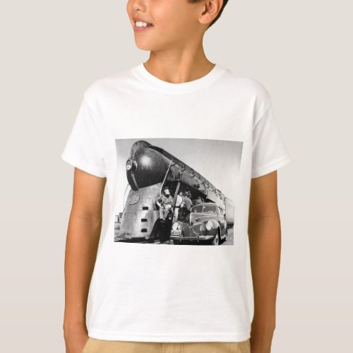Hey Good Lookin Vintage New York Central Railroad T_Shirt