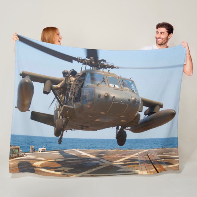 HH-60M BLACK HAWK FLEECE BLANKET (In Situ)
