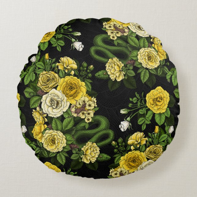 Hidden in the roses, yellow and green round pillow (Front)