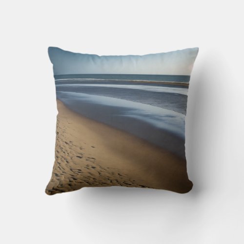 high resolution abstract seascape Throw Pillow