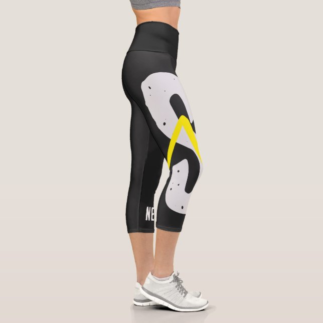 High-waisted capri pants, positive energy leggings (Right)