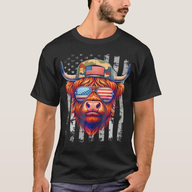 Highland Cow 4Th July Usa Flag Dad Father America  T-Shirt (Front)