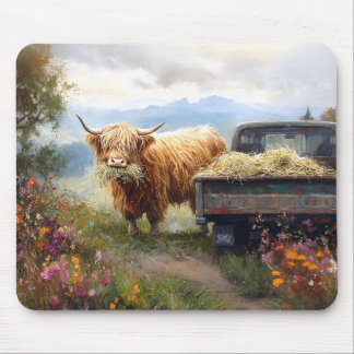 Highland Cow Eating Hay Mouse Pad